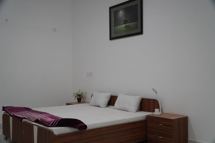Imagen de la habitación del Hotel Mahakumbh Prayagraj Residency. Foto 5