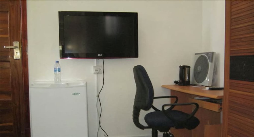 Imagen de la habitación del Hotel Mahale Classic Lodge. Foto 11