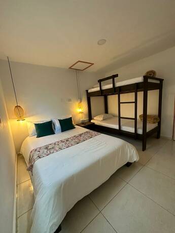 Imagen de la habitación del Hotel Mahalo Hostel Boutique. Foto 18