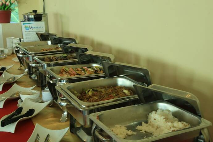 Imagen del bar/restaurante del Hotel Mahalta Resorts and Convention Center. Foto 19