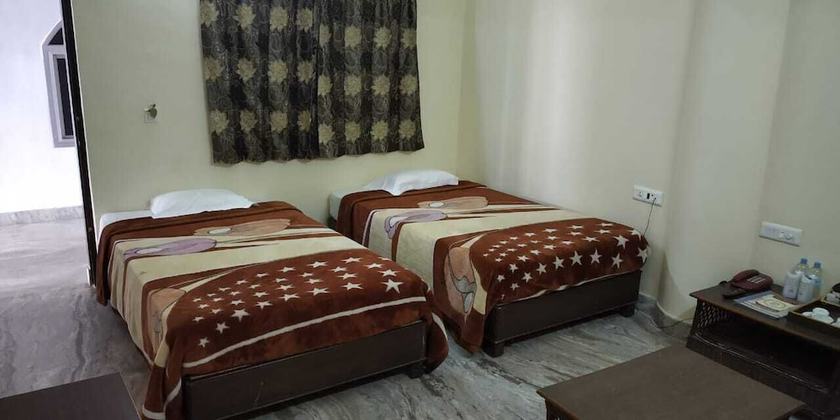 Imagen de la habitación del Hotel Mahamaya Palace. Foto 4