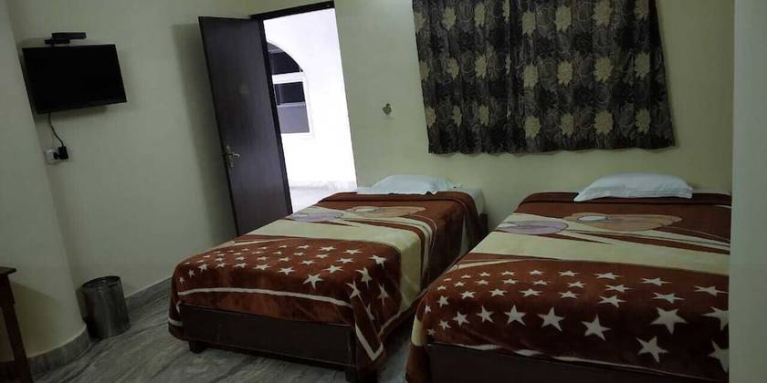 Imagen de la habitación del Hotel Mahamaya Palace. Foto 5