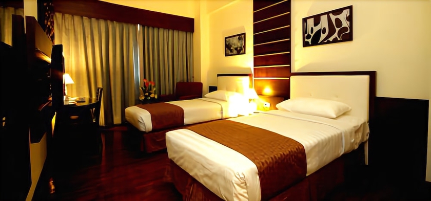 Imagen de la habitación del Hotel Maharadja. Foto 7