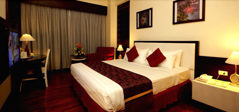 Imagen de la habitación del Hotel Maharadja. Foto 8