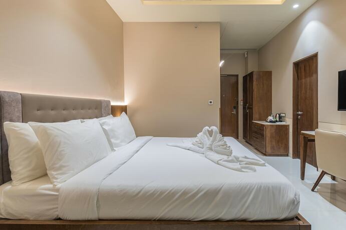 Imagen de la habitación del Hotel Maharaja Agrasen Palace - Pure Vegetarian. Foto 18