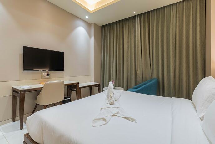 Imagen de la habitación del Hotel Maharaja Agrasen Palace - Pure Vegetarian. Foto 19