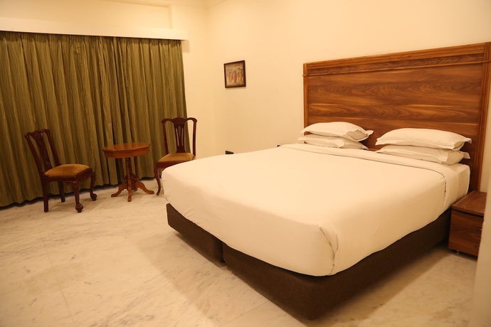 Imagen de la habitación del Hotel Maharaja Ganga Mahal. Foto 9