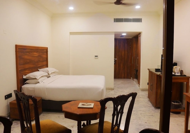 Imagen de la habitación del Hotel Maharaja Ganga Mahal. Foto 10
