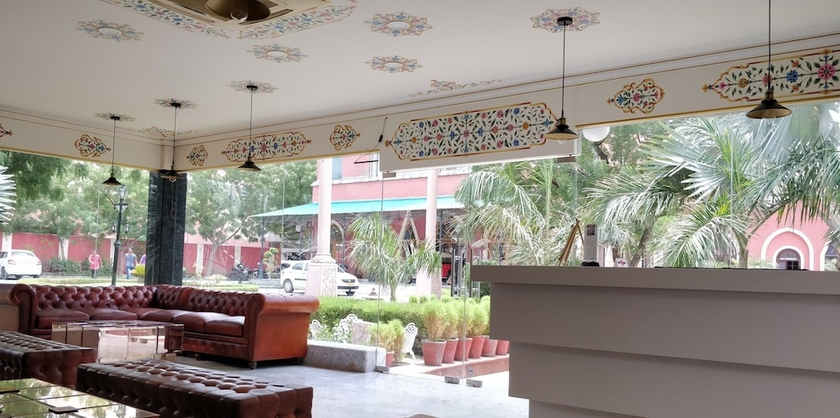 Imagen del bar/restaurante del Hotel Maharaja Ganga Mahal. Foto 6