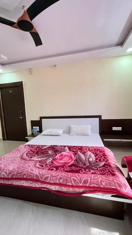 Imagen de la habitación del Hotel Maharaja Homestay. Foto 3