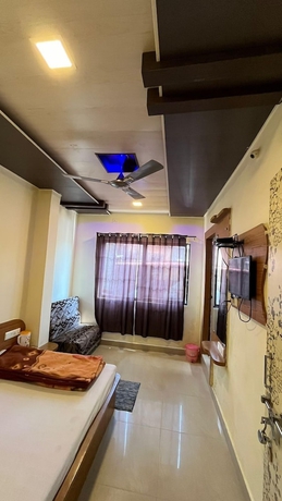 Imagen de la habitación del Hotel Maharaja Homestay. Foto 5