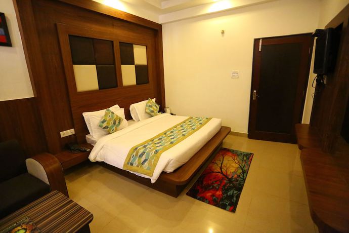 Imagen de la habitación del Hotel Maharaja Inn. Foto 15