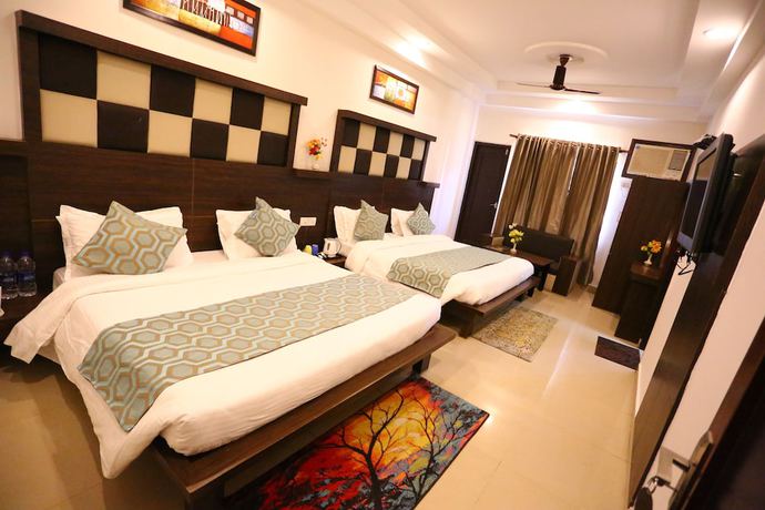 Imagen de la habitación del Hotel Maharaja Inn. Foto 16