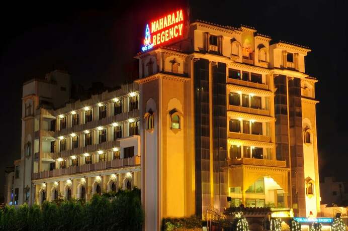 Imagen general del Hotel Maharaja Regency, Ludhiana. Foto 1