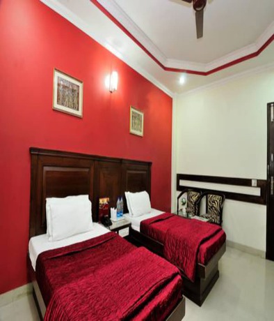 Imagen de la habitación del Hotel Maharaja Residency, Jalandhar. Foto 11