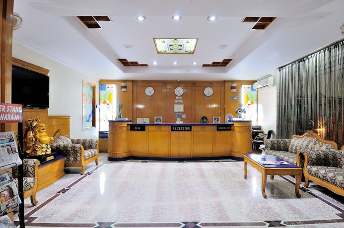 Imagen de los interiores del Hotel Maharaja Residency, Jalandhar. Foto 18