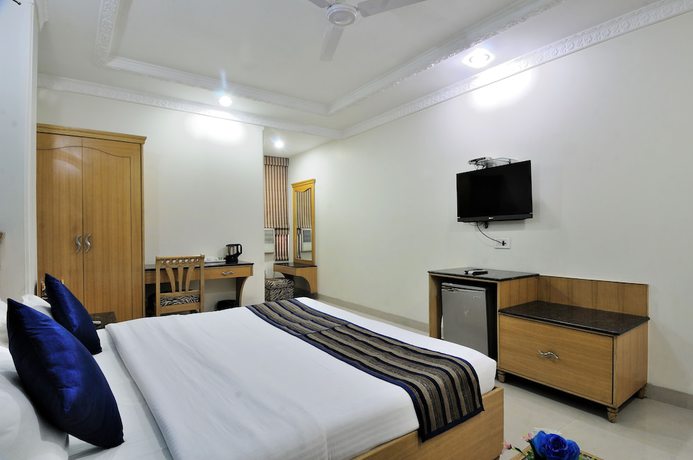Imagen de la habitación del Hotel Maharaja Residency, Jalandhar. Foto 13