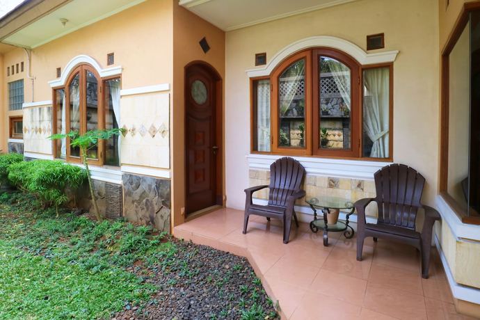 Imagen de la habitación del Hotel Maharani Guesthouse Tebet Syariah - Hostel. Foto 11