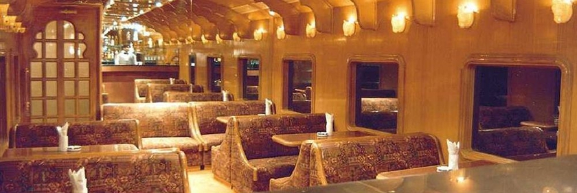 Imagen del bar/restaurante del Hotel Maharani Palace, JAIPUR. Foto 5