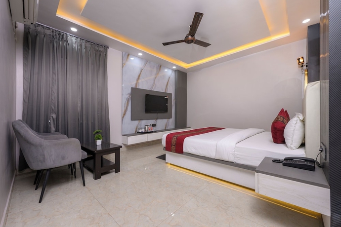 Imagen de la habitación del Hotel Maharani Palace, Varanasi. Foto 5