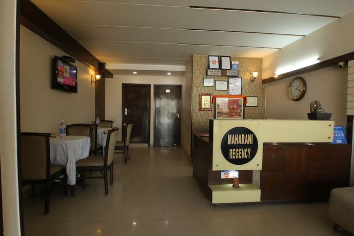 Imagen de los interiores del Hotel Maharani Regency. Foto 9