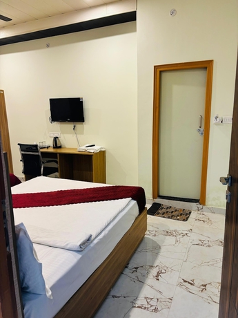 Imagen de la habitación del Hotel Maharishi Inn. Foto 7