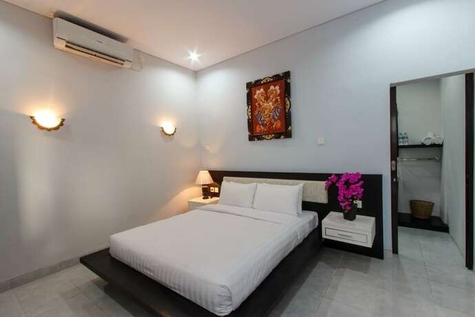 Imagen de la habitación del Hotel Mahayana Kuta. Foto 19