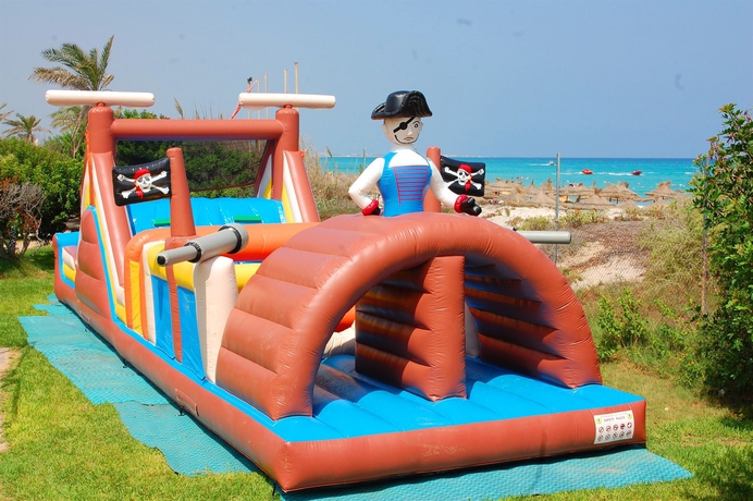 Imagen de los exteriores del Hotel Mahdia Beach and Aquapark. Foto 8