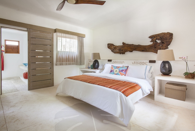 Imagen de la habitación del Hotel Mahekal Beach Front Resort and Spa. Foto 7