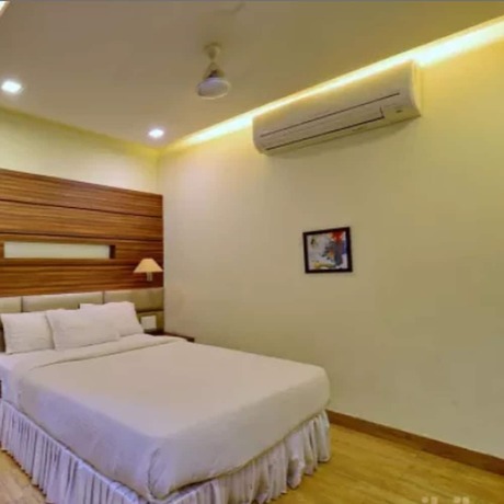 Imagen de la habitación del Hotel Mahendra. Foto 13