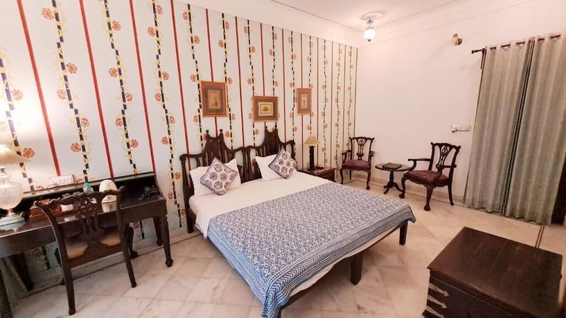 Imagen de la habitación del Hotel Mahendra Prakash. Foto 4