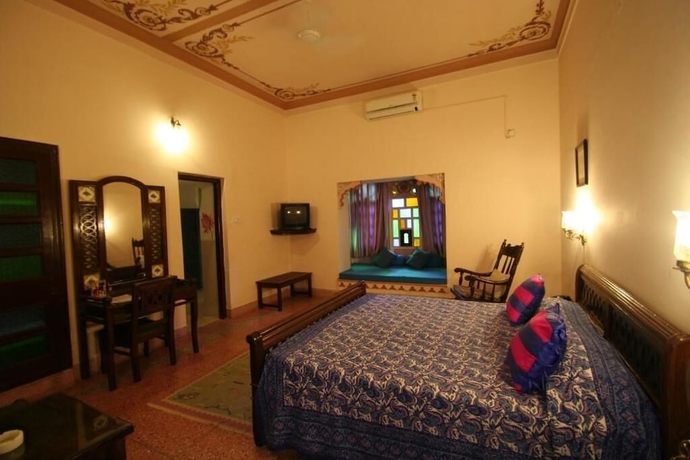 Imagen de la habitación del Hotel Mahendra Prakash. Foto 7