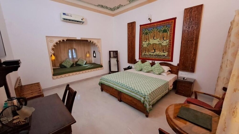 Imagen de la habitación del Hotel Mahendra Prakash. Foto 8