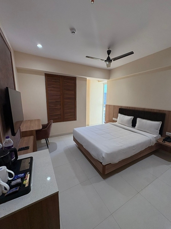 Imagen de la habitación del Hotel Maheshwaram Vijay Nagar Indore. Foto 6
