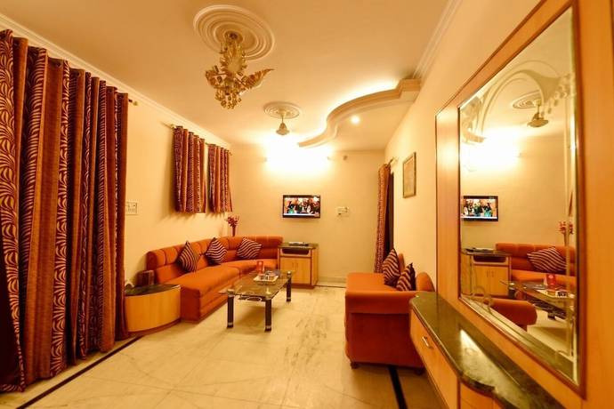 Imagen de la habitación del Hotel Mahima. Foto 4