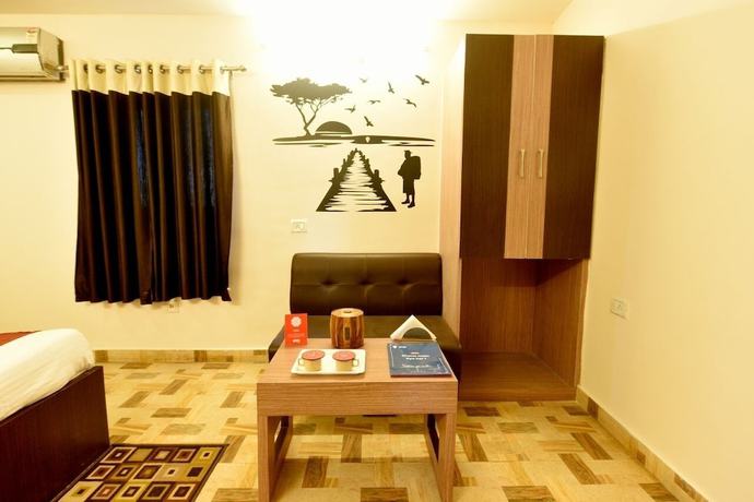 Imagen de la habitación del Hotel Mahima. Foto 6