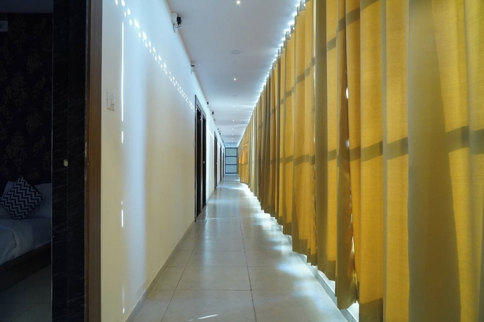 Imagen de los interiores del Hotel Mahnsh Palace. Foto 9