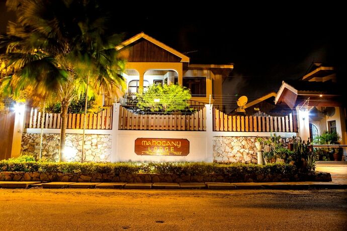 Imagen general del Hotel Mahogany Lodge, Cantonments. Foto 7