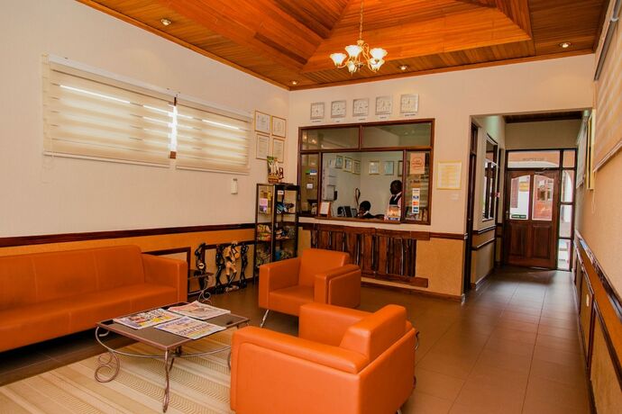 Imagen general del Hotel Mahogany Lodge, Cantonments. Foto 8