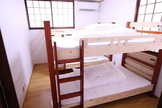 Imagen de la habitación del Hotel Mahoroba, Motobu. Foto 23