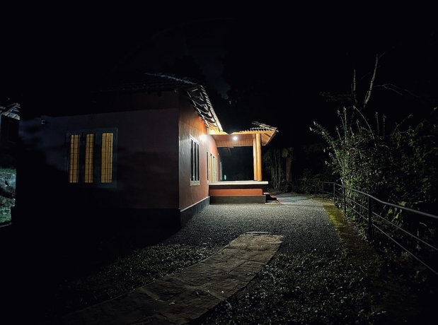 Imagen de la habitación del Hotel Mahout resort. Foto 18