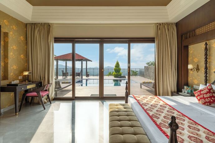 Imagen de la habitación del Hotel Mahua Bagh Resort. Foto 11
