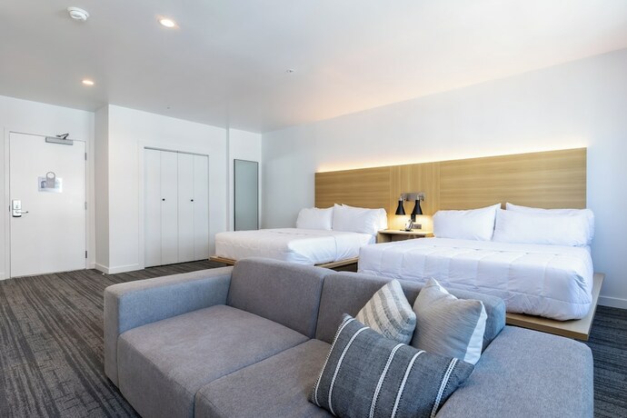 Imagen general del Hotel Mai Downtown Long Beach. Foto 1