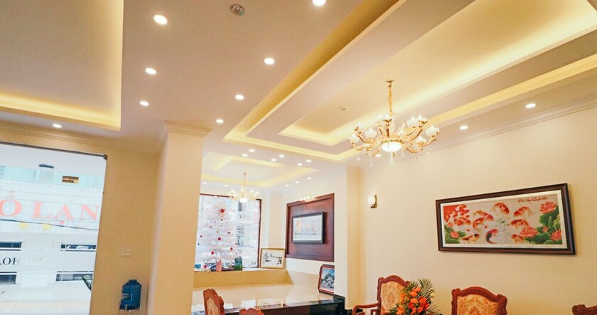 Imagen de los interiores del Hotel Mai Hoang. Foto 33