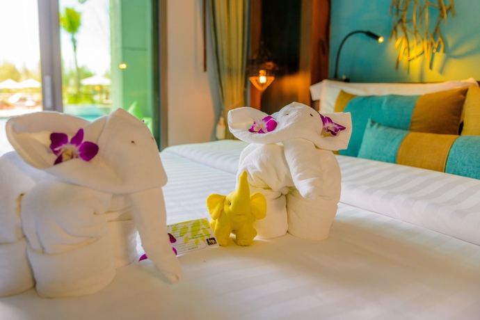 Imagen de la habitación del Hotel Mai Khao Lak Beach Resort and Spa. Foto 9