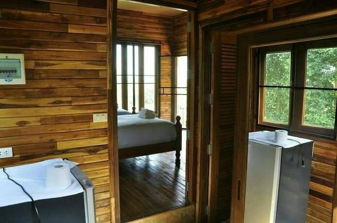 Imagen general del Hotel Mai Ngern Mai Thong Resort. Foto 11