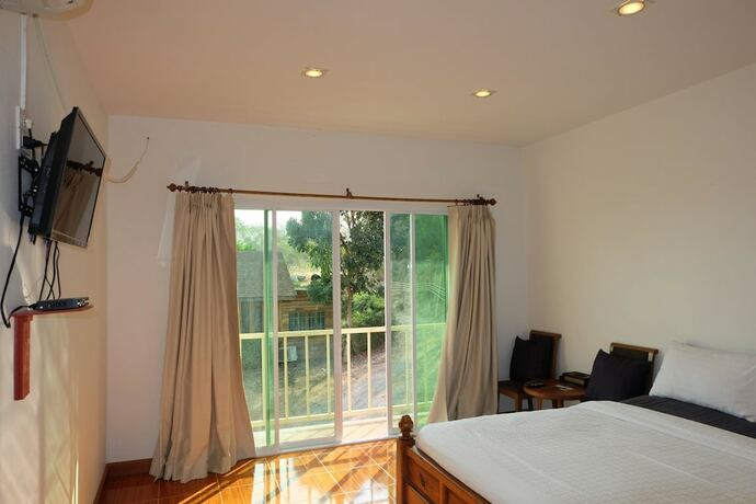 Imagen general del Hotel Mai Ngern Mai Thong Resort. Foto 13