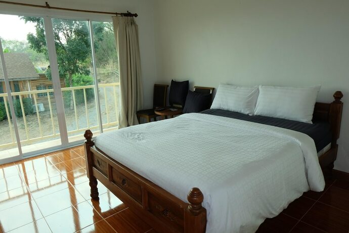 Imagen general del Hotel Mai Ngern Mai Thong Resort. Foto 14