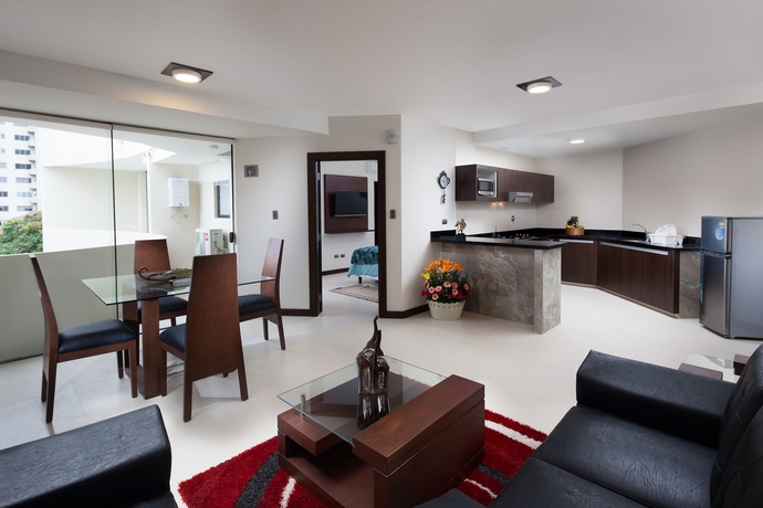 Imagen de la habitación del Hotel Mai Suites. Foto 5