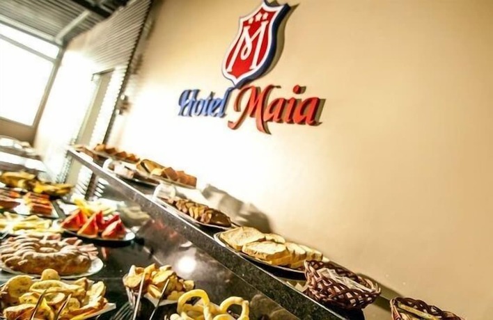 Imagen del bar/restaurante del Hotel Maia. Foto 2